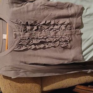 Outlooker sweater beautiful 5💚 shaped button down.